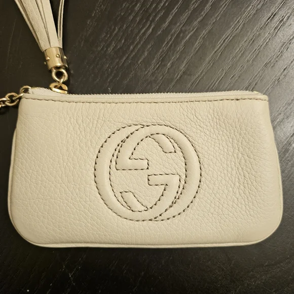 Gucci Soho Leather Tassel Key Pouch Cream GG Logo Authentic - Picture 11 of 11